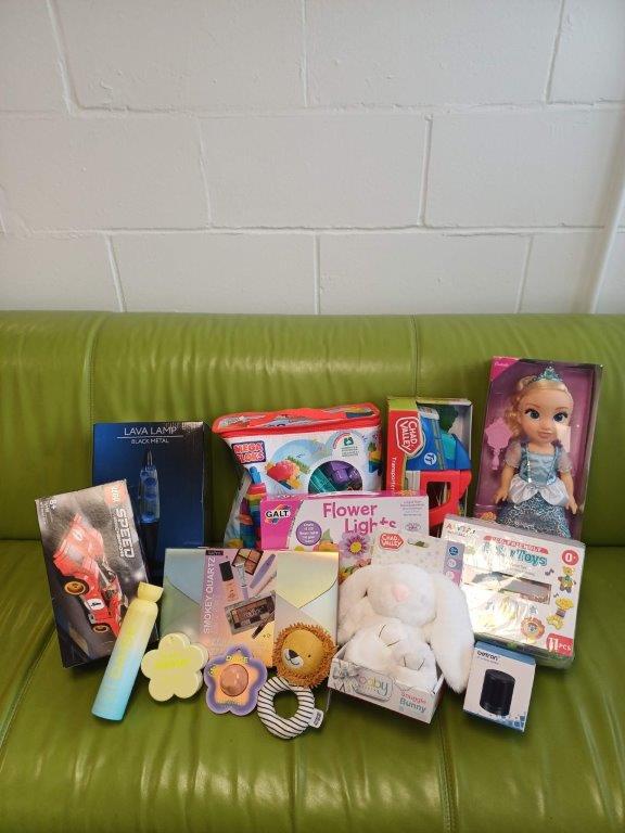 Santa Stork Christmas Presents